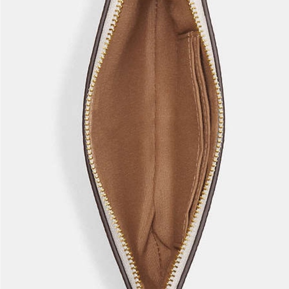 NWT Coach Corner Wristlet, Chalk (ivory). Includes Gift Box. - Picture 2 of 5